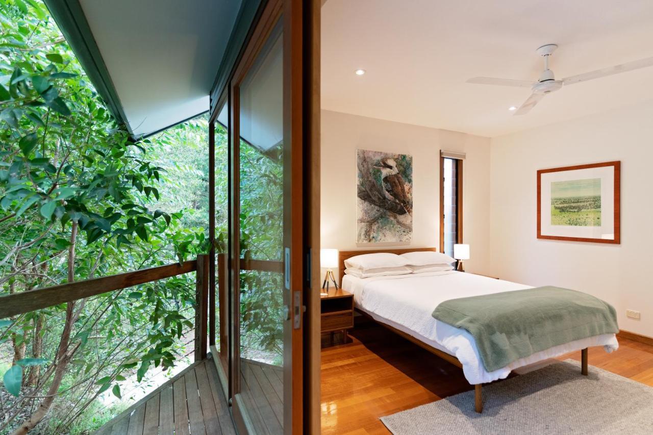 Cladich Pavilions Bed And Breakfast Aldgate Exterior photo