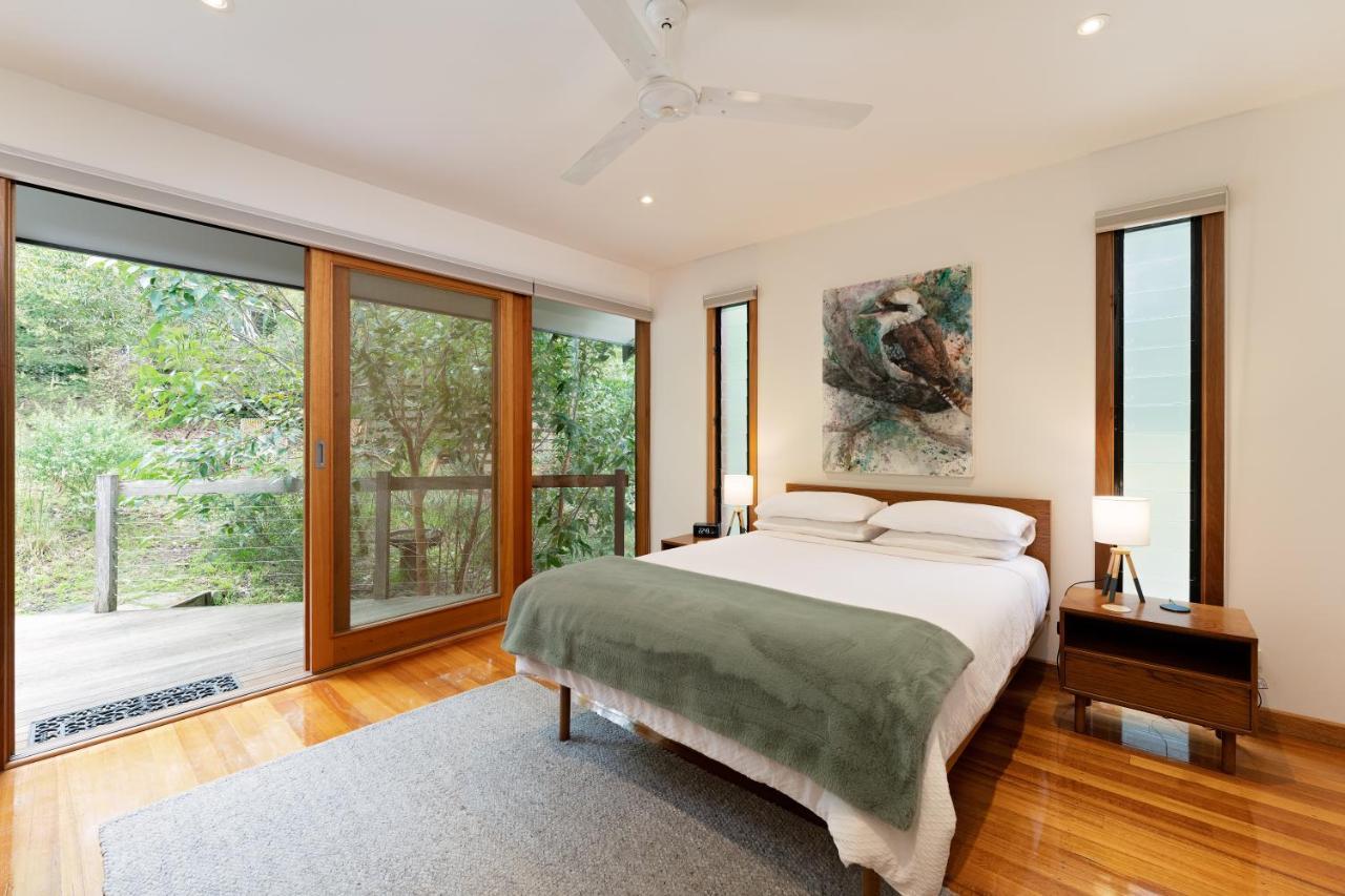 Cladich Pavilions Bed And Breakfast Aldgate Exterior photo